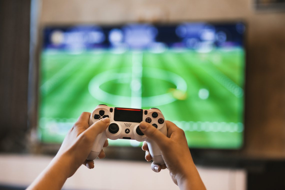 Podjetje EA Sports po treh desetletjih prekinilo sodelovanje s Fifo