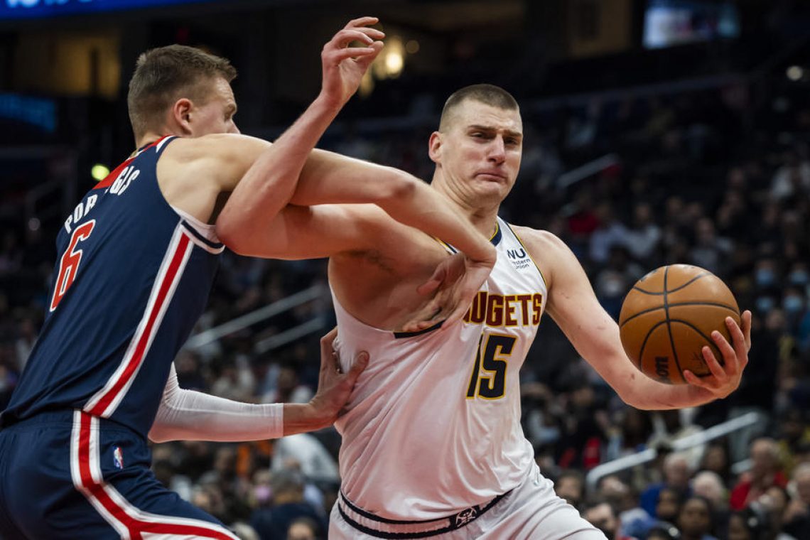 Jokić drugo sezono v nizu najboljši igralec rednega dela NBA, Dončić peti