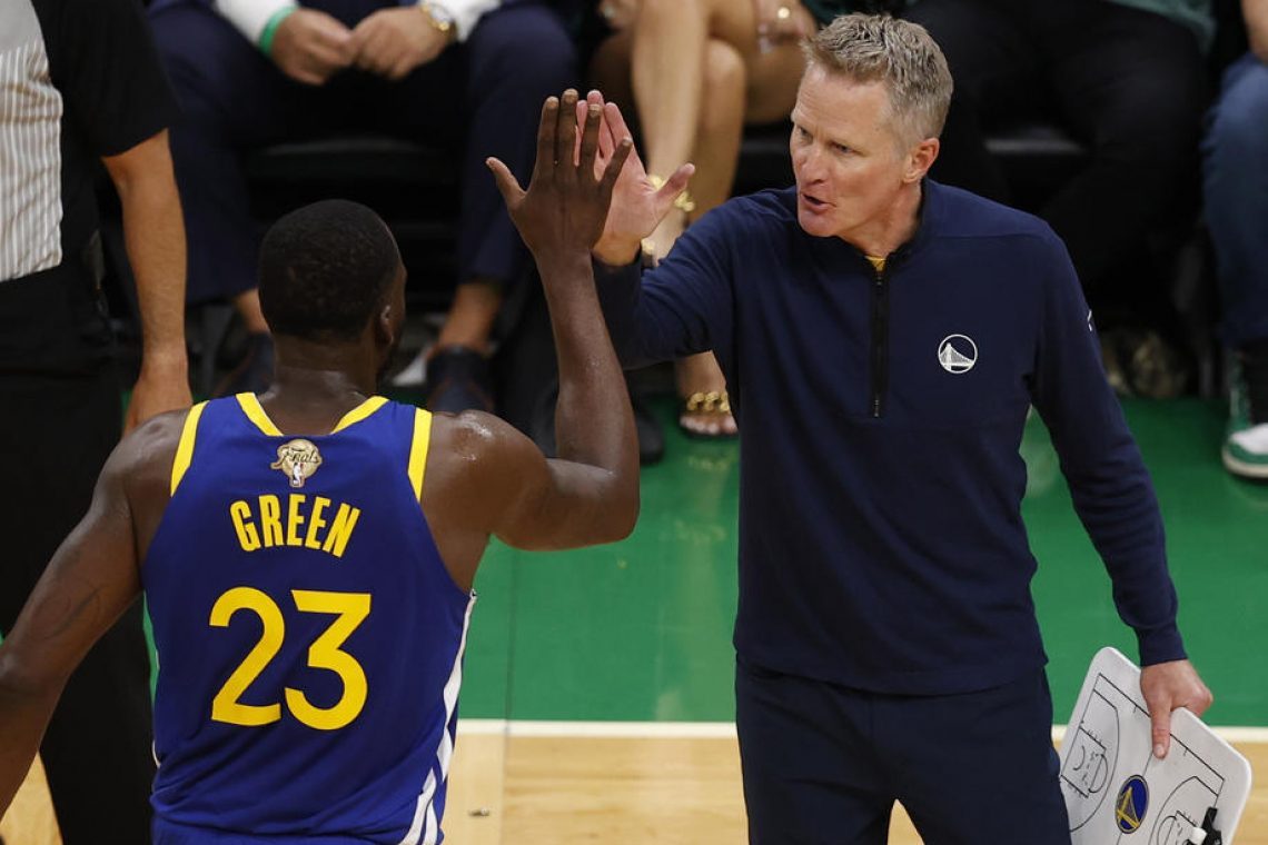 Trener Golden State Warriors zapisan v zgodovino lige NBA