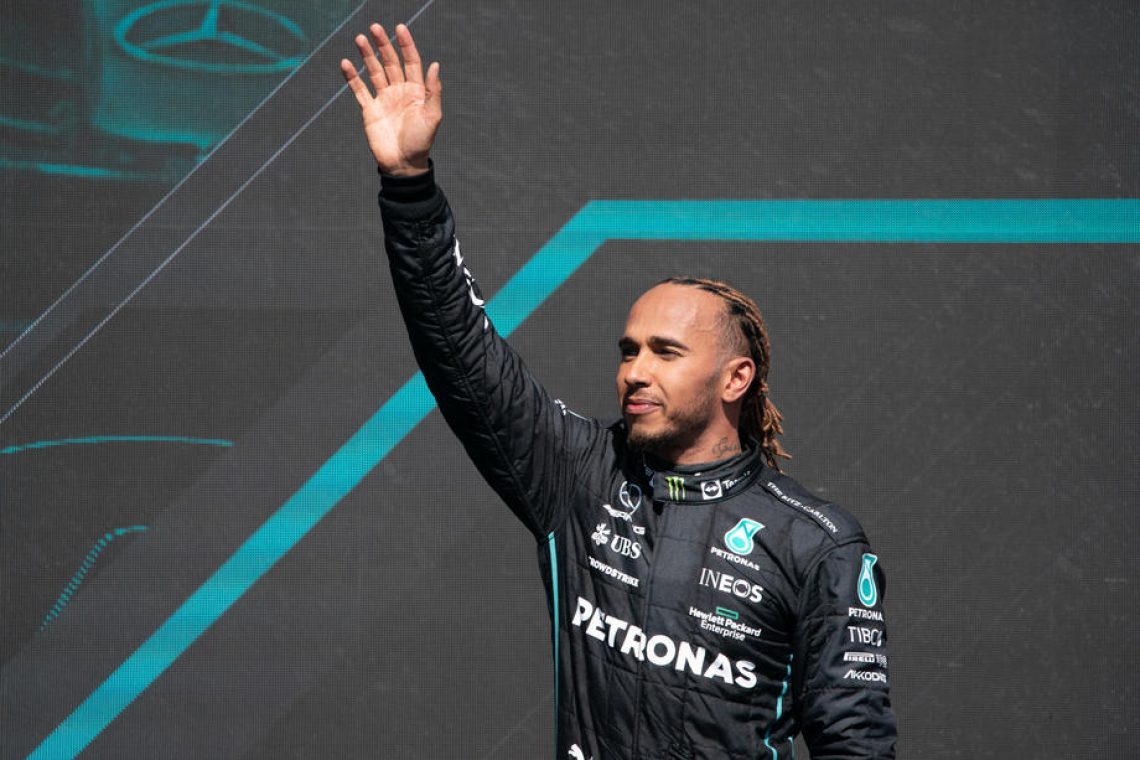 Hamiltonov nakit postaja težava v formuli 1