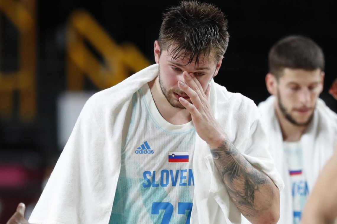 Slovenija in Luka Dončić po mnenju novinarjev zvezde eurobasketa