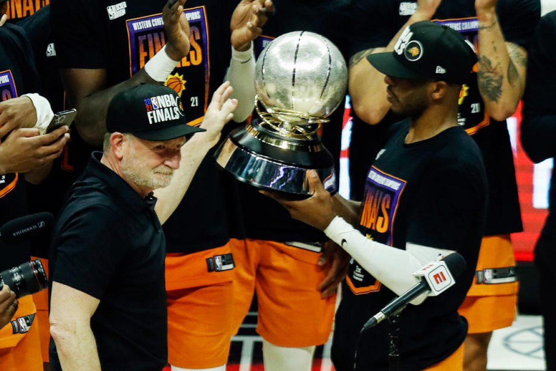 Problematični Sarver bo prodal Phoenix Suns