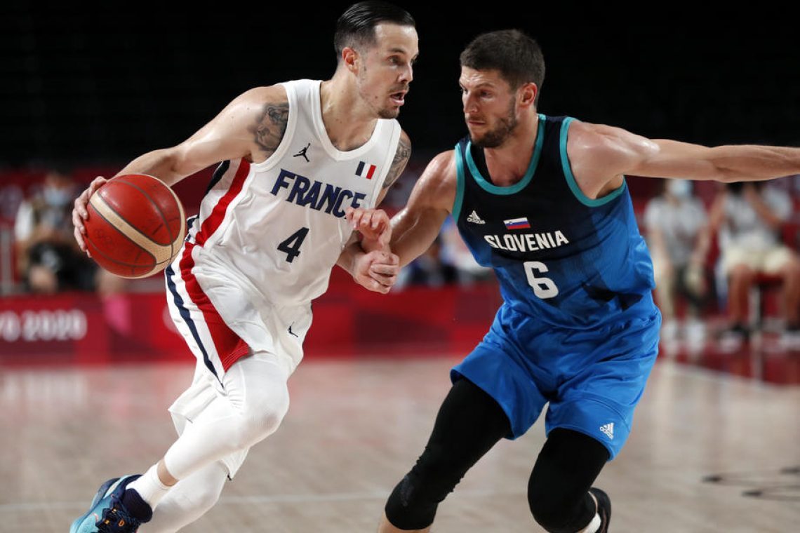 Aleksej Nikolić bo kariero nadaljeval na Sardiniji