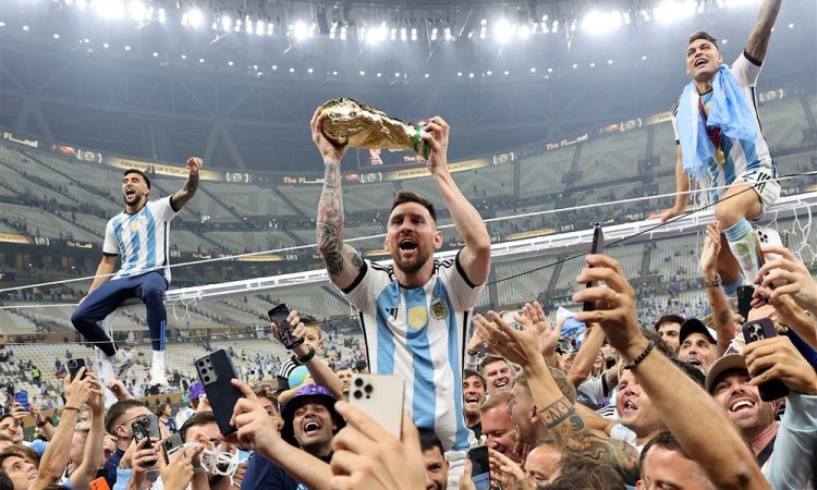 Skoraj 200.000 Francozov podpisalo spletno peticijo za ponovitev finala Argentina - Francija