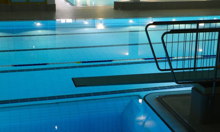 Zaradi visokih stroškov ogrevanja hrastniškemu bazenu grozi zaprtje