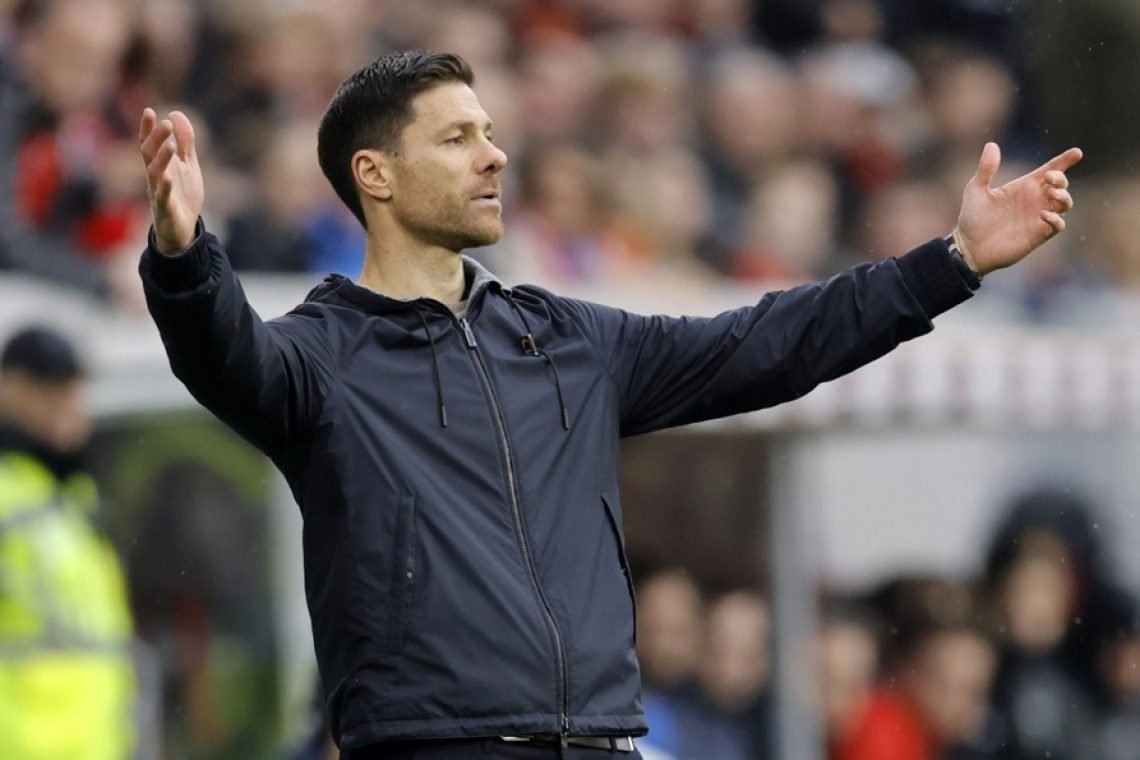 Xabi Alonso ostaja v Leverkusnu