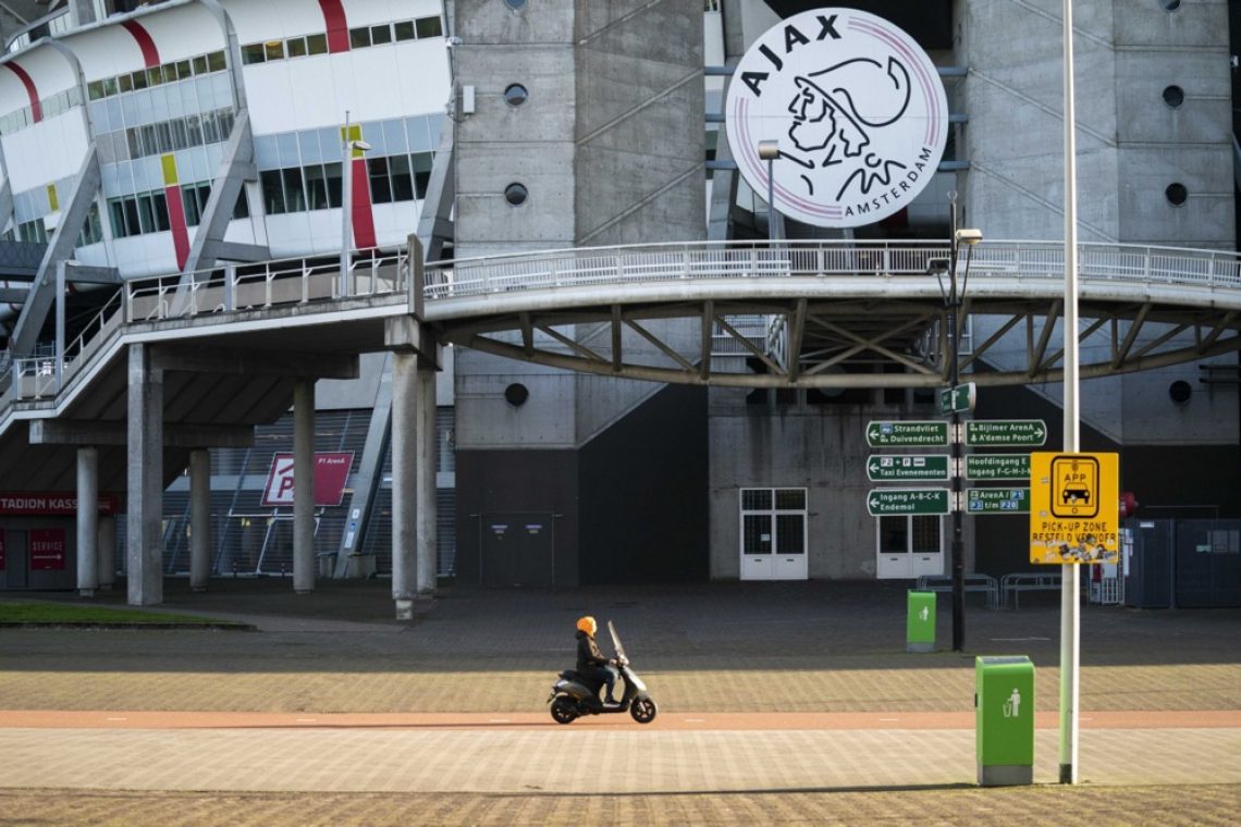 Ajax išče novega trenerja