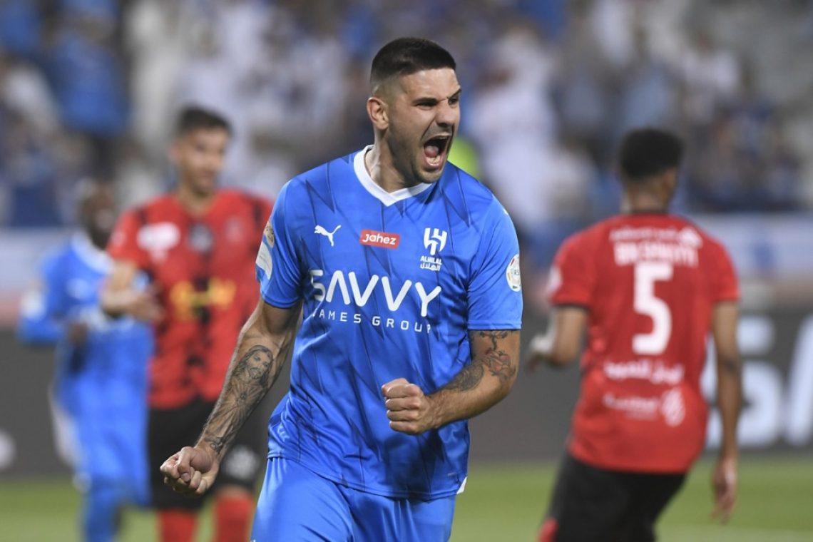 Mitrović poškodovan, skrbi za srbsko reprezentanco