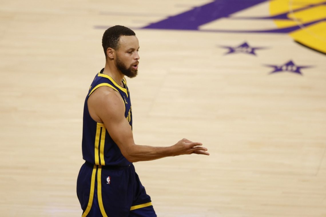 Curry "gospod Clutch" rednega dela sezone 2023/24 v ligi NBA