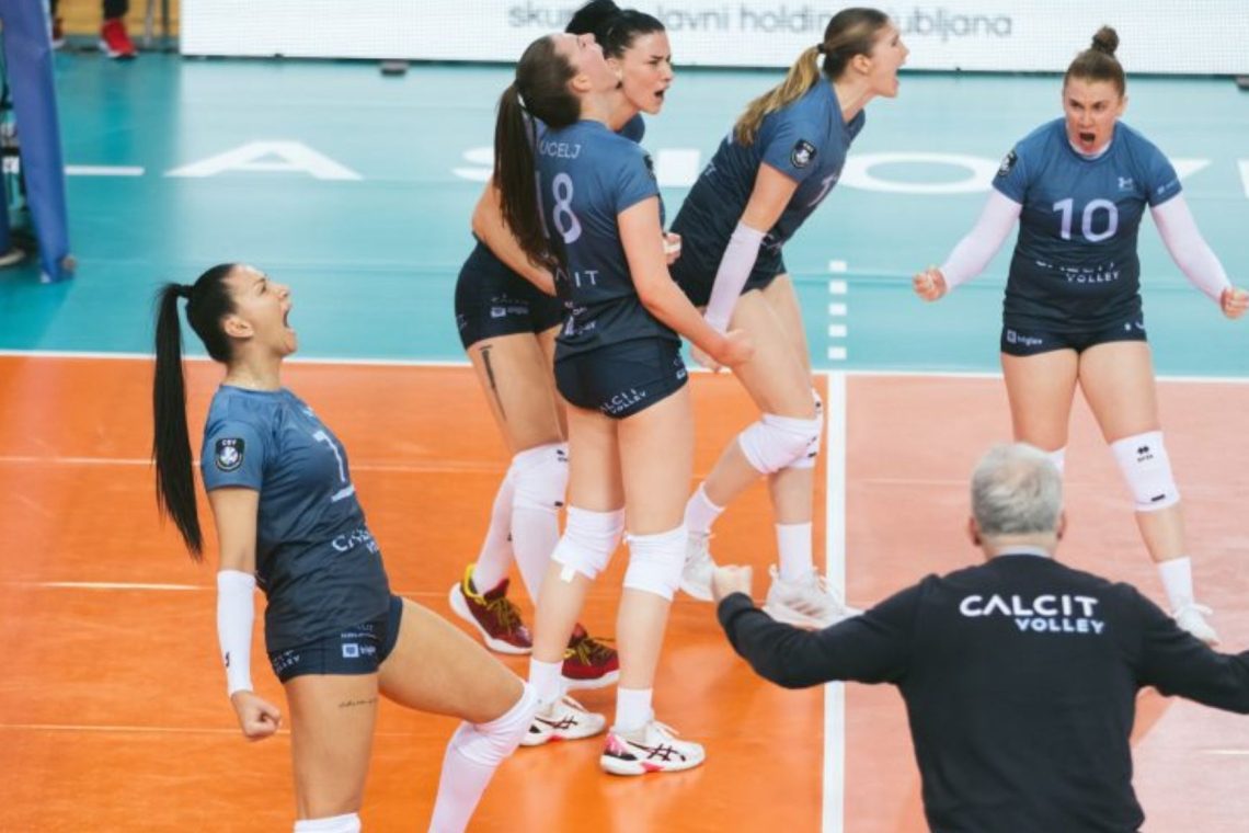 Odbojkarice Calcita Volleyja so na četrti tekmi finalne serije državnega prvenstva v Mariboru premagale Novo KBM Branik