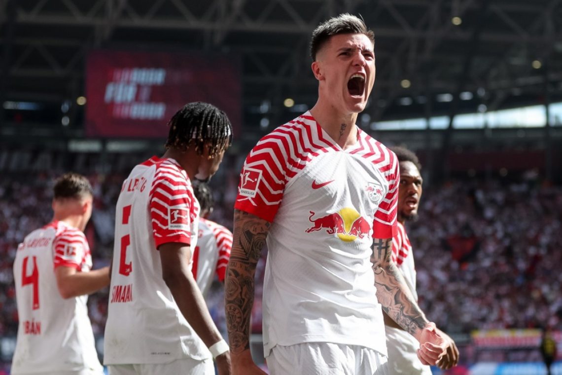 Šeškov gol premalo, Leipzig ob koncu izgubil zmago