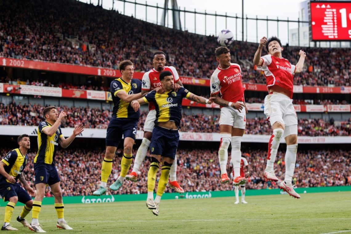 Arsenal ostaja na vrhu angleške lige, City diha za ovratnik