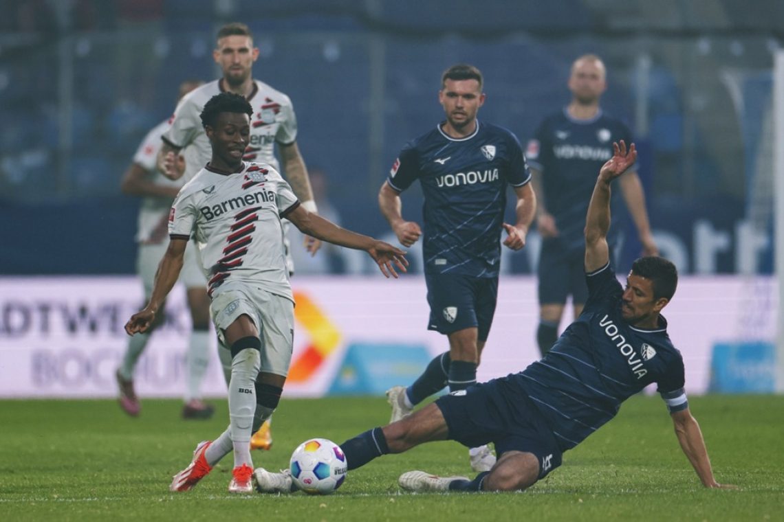 Leverkusen še na 50. tekmi v sezoni neporažen, Bayern spet drugi