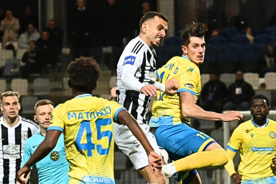 Nogometaši Kopra so premagali Muro z 1:0 