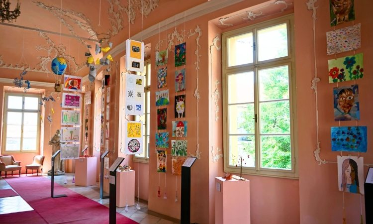 V Mariboru razstava likovnih del otrok z vse Slovenije