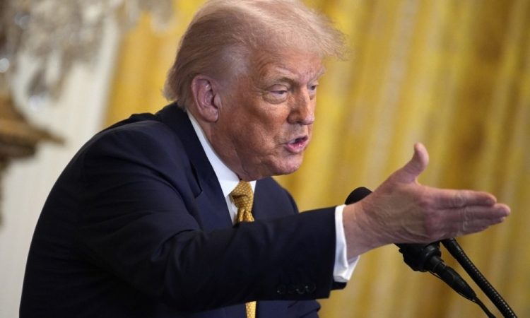 Trump napovedal ambiciozen načrt za prevlado ZDA v razvoju umetne inteligence