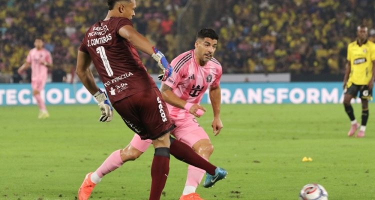 Luis Suarez se želi vrniti v urugvajsko reprezentanco