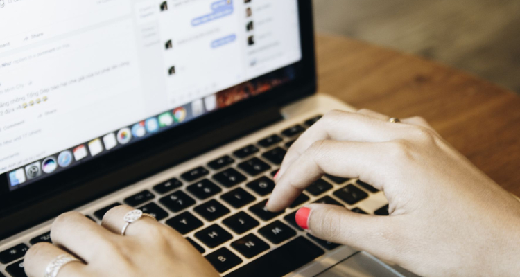 Meta v sporu z EU izgubila status vratarja za Marketplace