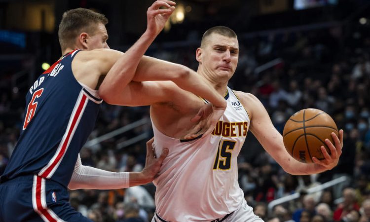 Jokić drugo sezono v nizu najboljši igralec rednega dela NBA, Dončić peti