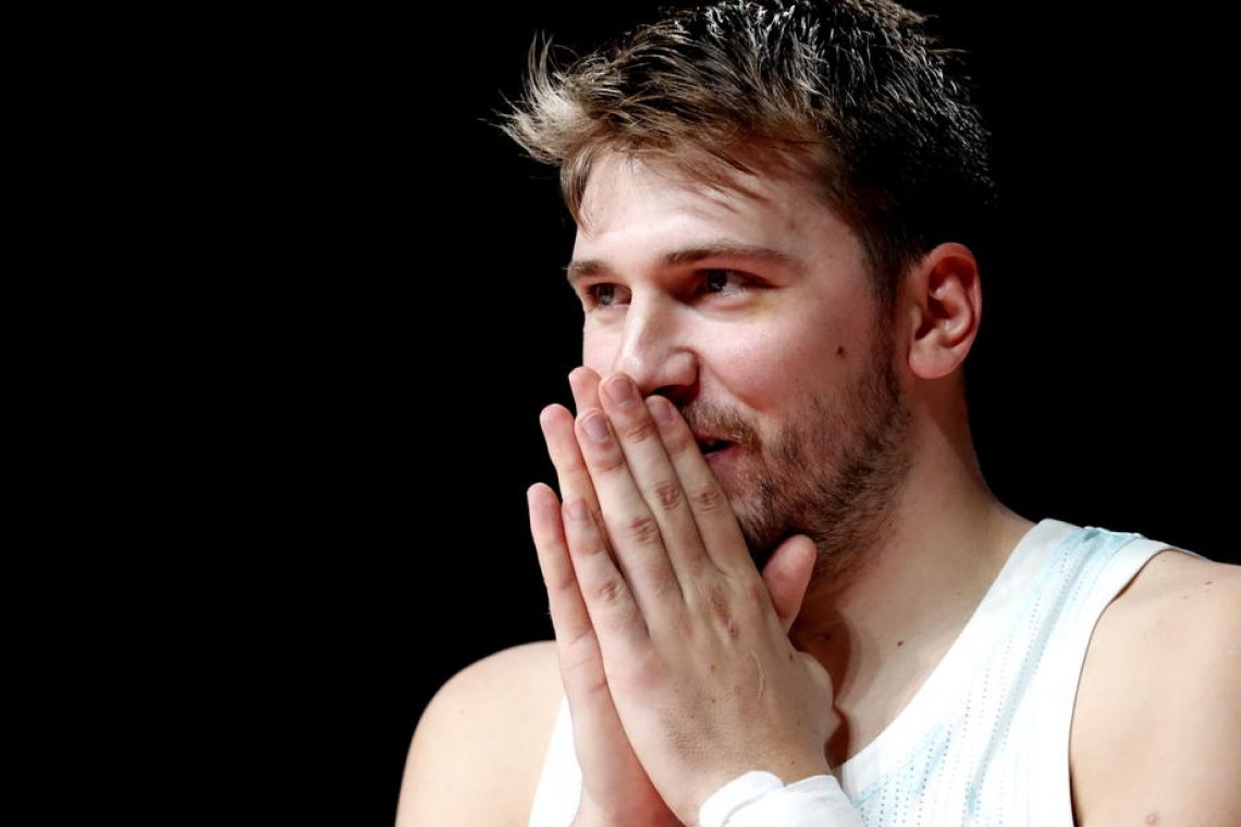 Dončić z Dallasom napada še bojevnike s Curryjem in Thompsonom