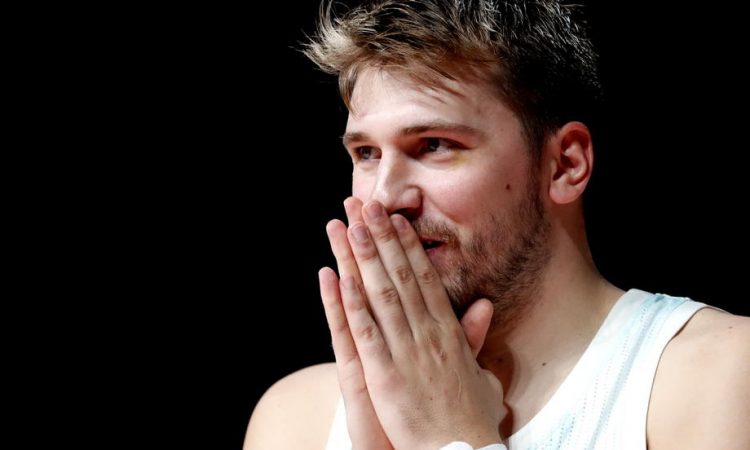 Dončić z Dallasom napada še bojevnike s Curryjem in Thompsonom