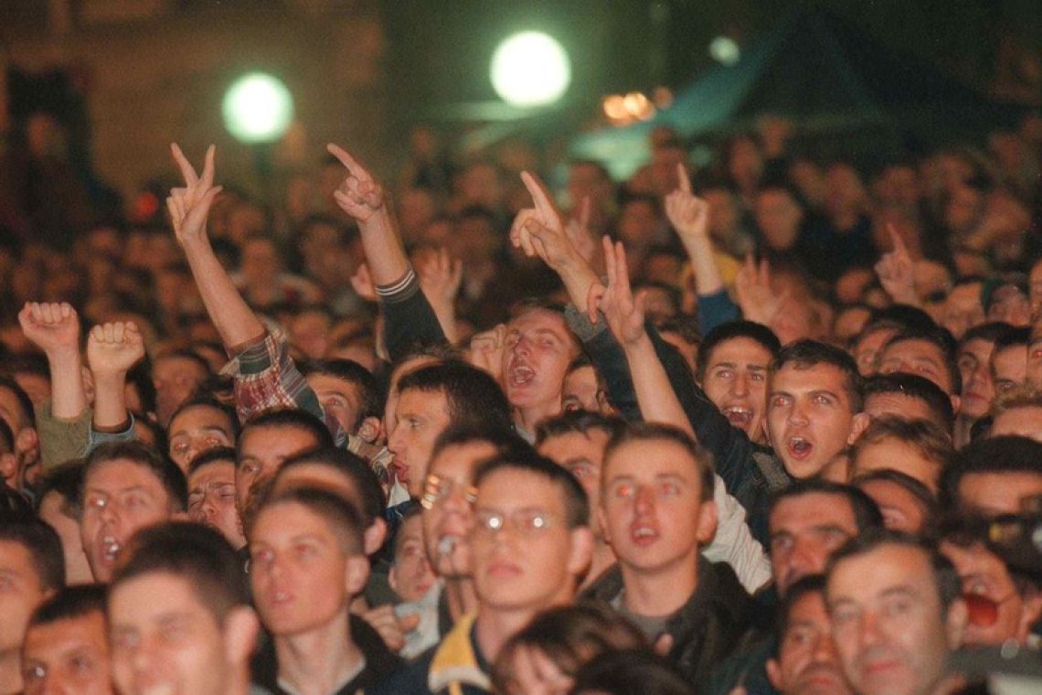 Deset aretacij zaradi krojenja izidov nogometnih tekme na Irskem