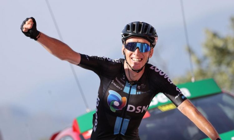 Bardet zaradi bolezni končal Giro