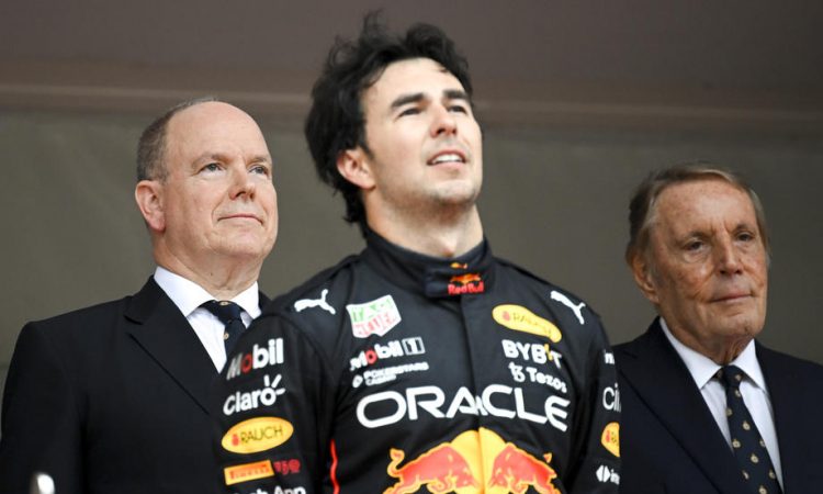 Perez podaljšal z Red Bullom