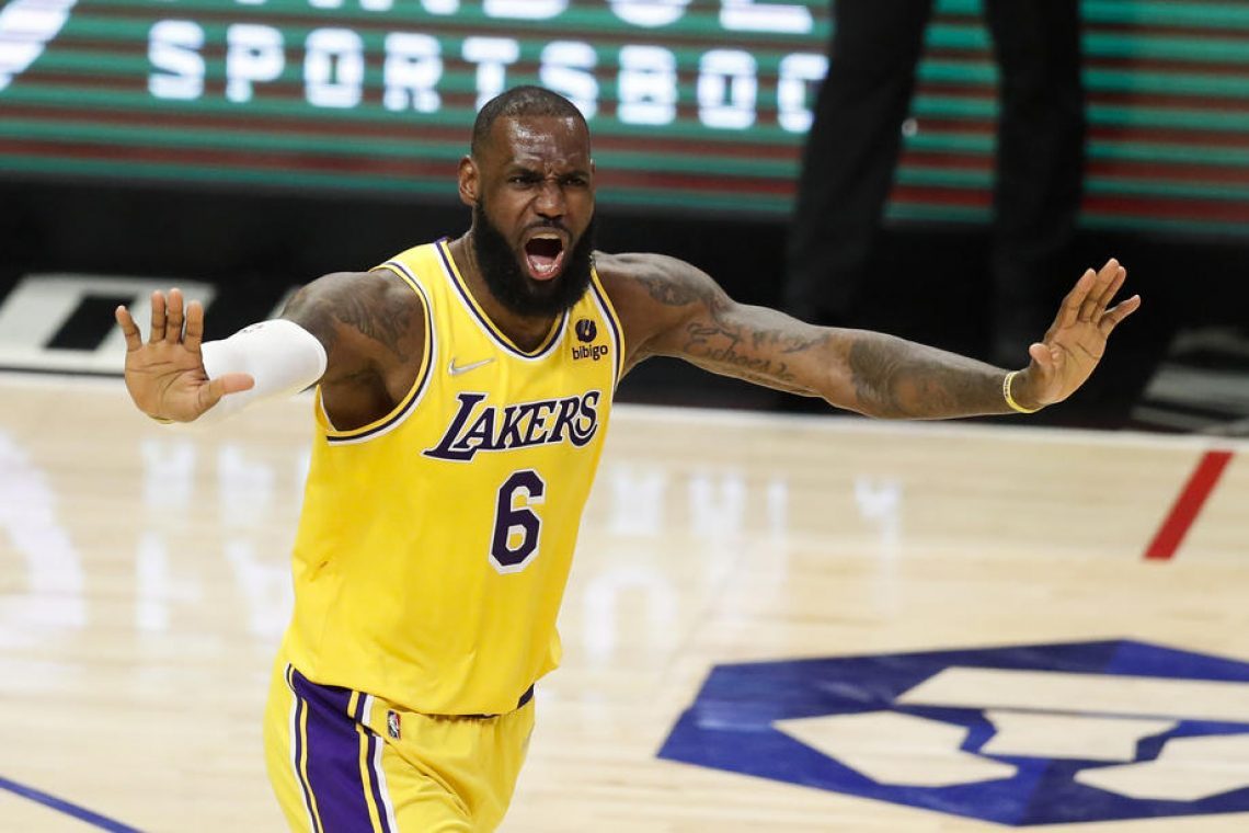 LeBron James postal milijarder