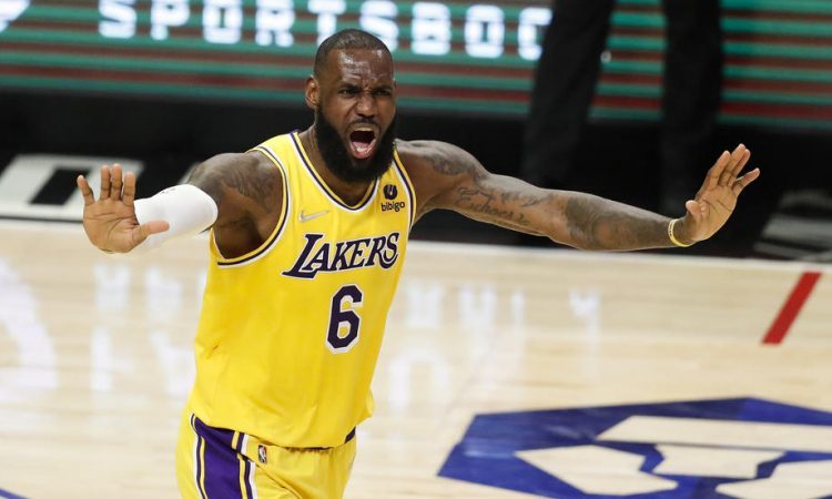 LeBron James postal milijarder