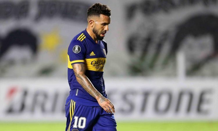 Tevez končal nogometno kariero