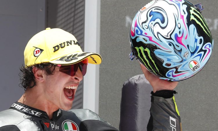 V moto2 in moto3 zmagovalca Vietti in Guevara
