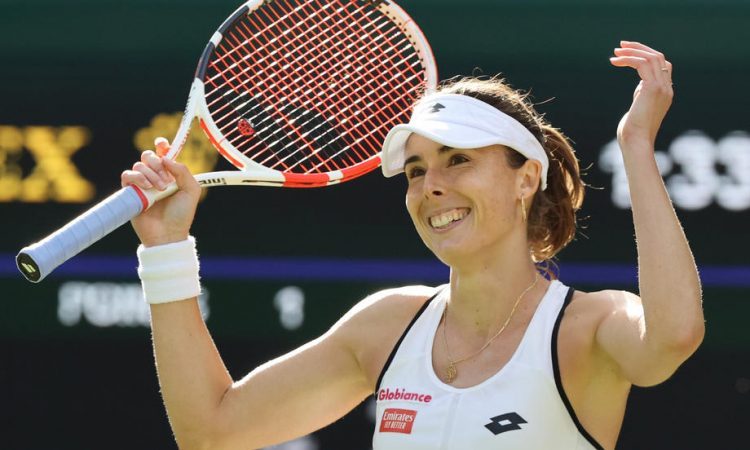Finalistki Roland Garrosa izpadli v tretjem krogu Wimbledona
