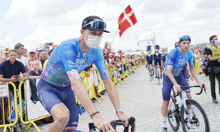 Fuglsang z zlomljenim rebrom odstopil s Toura