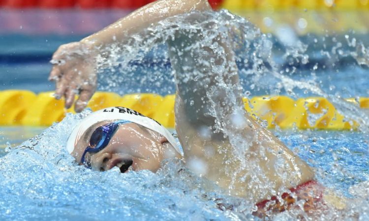 Šeglovi še dve zmagi, Klančarjevi prestižna zmaga na 50 m prosto