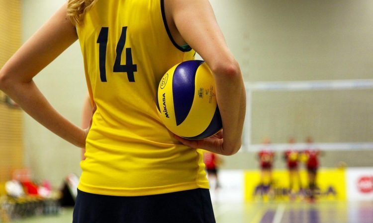 Za slovenskimi odbojkaricami prvi pripravljalni obračuni