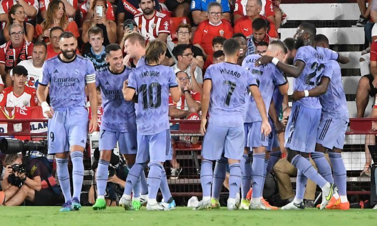 Real Madrid obrambo naslova začel z zmago