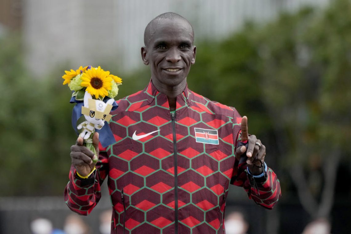 Kipchoge napoveduje nov rekord, na maratonu bo debitiral Kaka