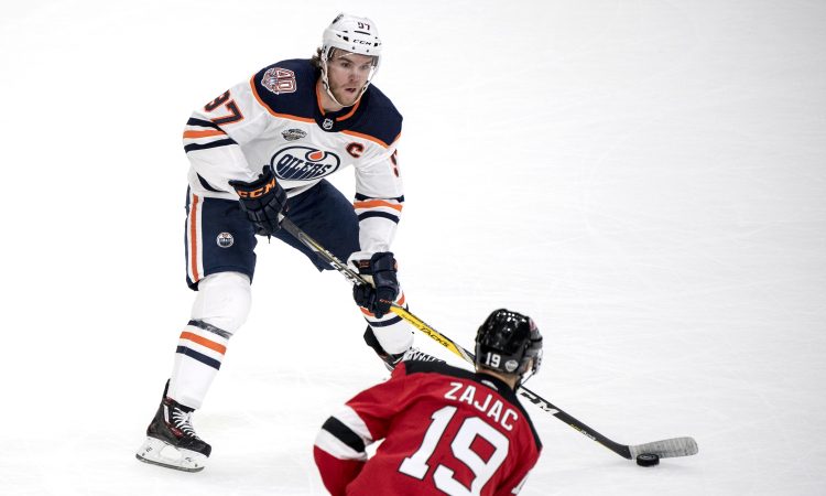 Boston do zmage v Edmontonu, McDavid že pri 50 golih