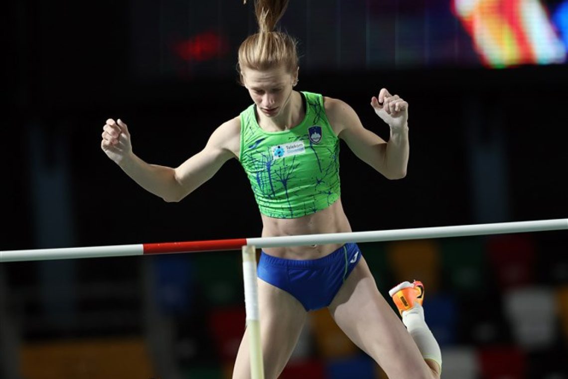 Tina Šutej prepričljivo v finalu EP v Istanbulu, v zaključne boje tudi Filipič