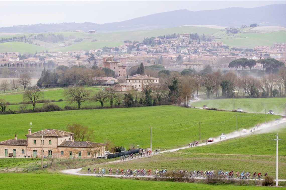 Pidcock nasledil Pogačarja na Strade Bianche, Mohorič šesti