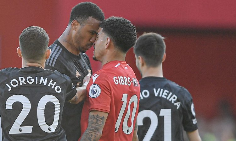 Manchester City po porazu Arsenala do devetega naslova