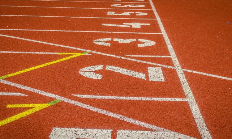Tomičič Prezelj osma na Bermudih, izjemna olimpijska zmagovalka