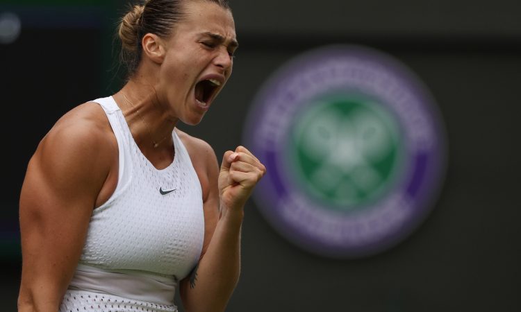Belorusinja Arina Sabalenka tretja polfinalistka v Wimbledonu