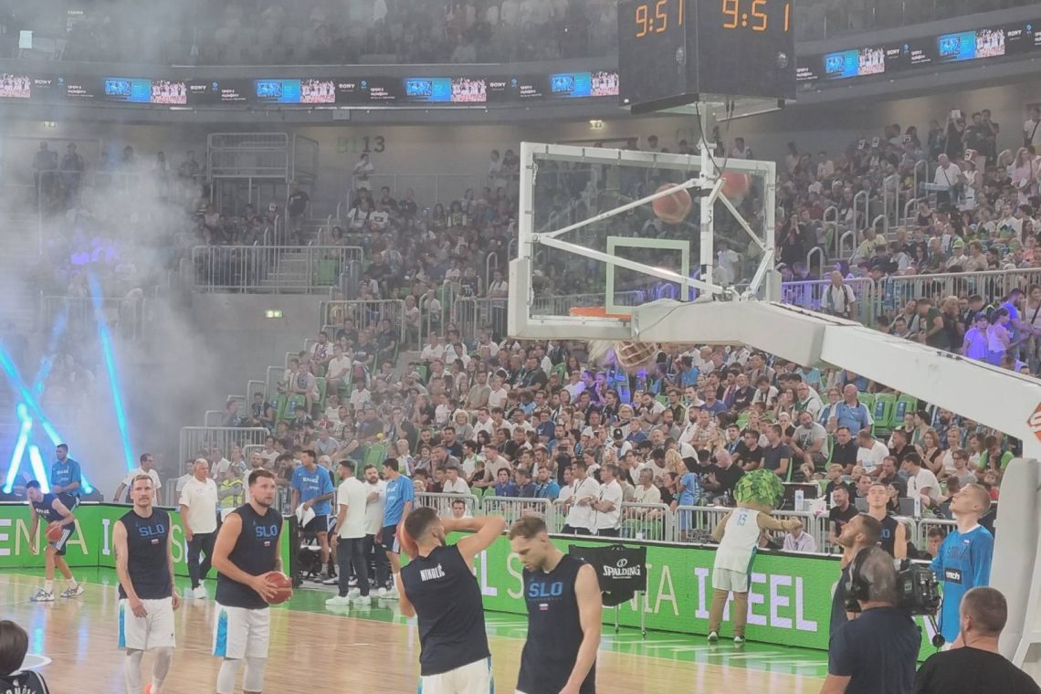 Walkup na koncu strl Slovence za zmago Grčije