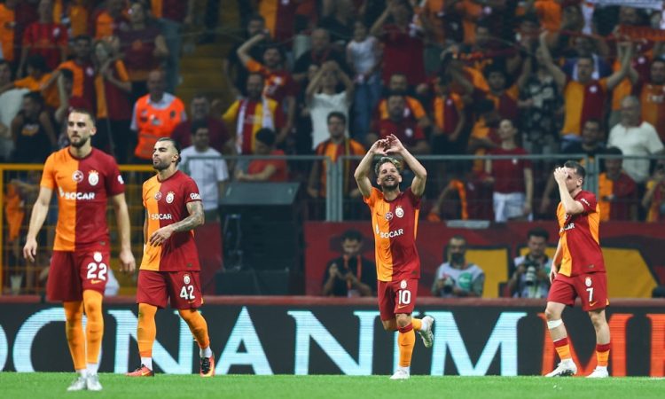 Galatasaray iz polnih Stožic z lepo prednostjo