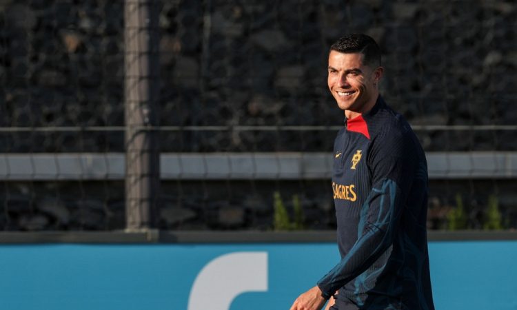 Cristiano Ronaldo s soigralci do prve lovorike s savdskim klubom