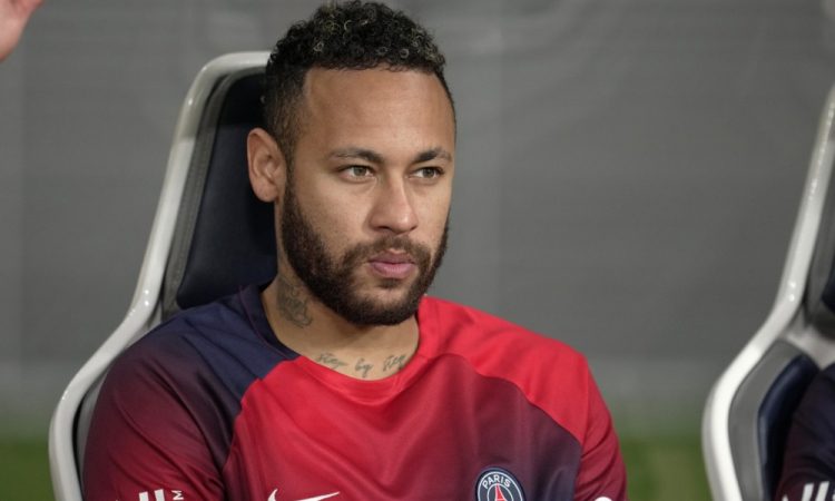 L'Equipe: Neymar se seli v Savdsko Arabijo