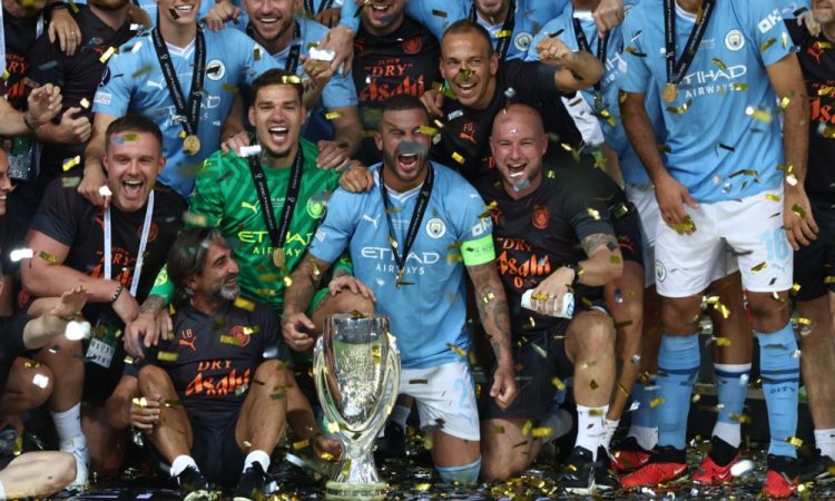 Manchester Cityju po izvajanju enajstmetrovk evropski superpokal 