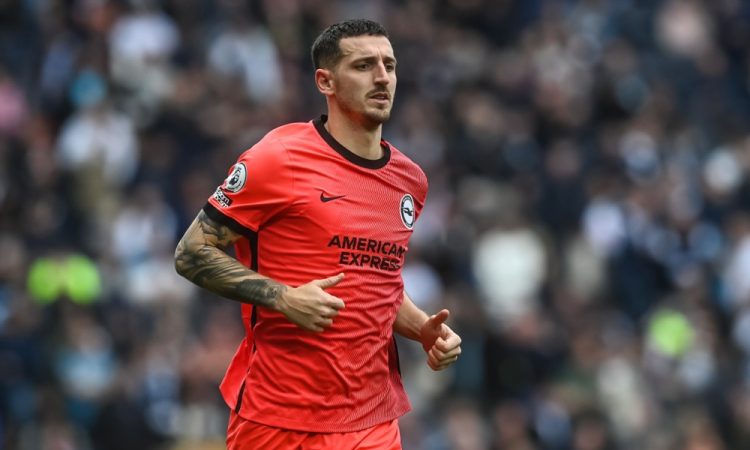 Hall kot posojen igralec za Newcastle